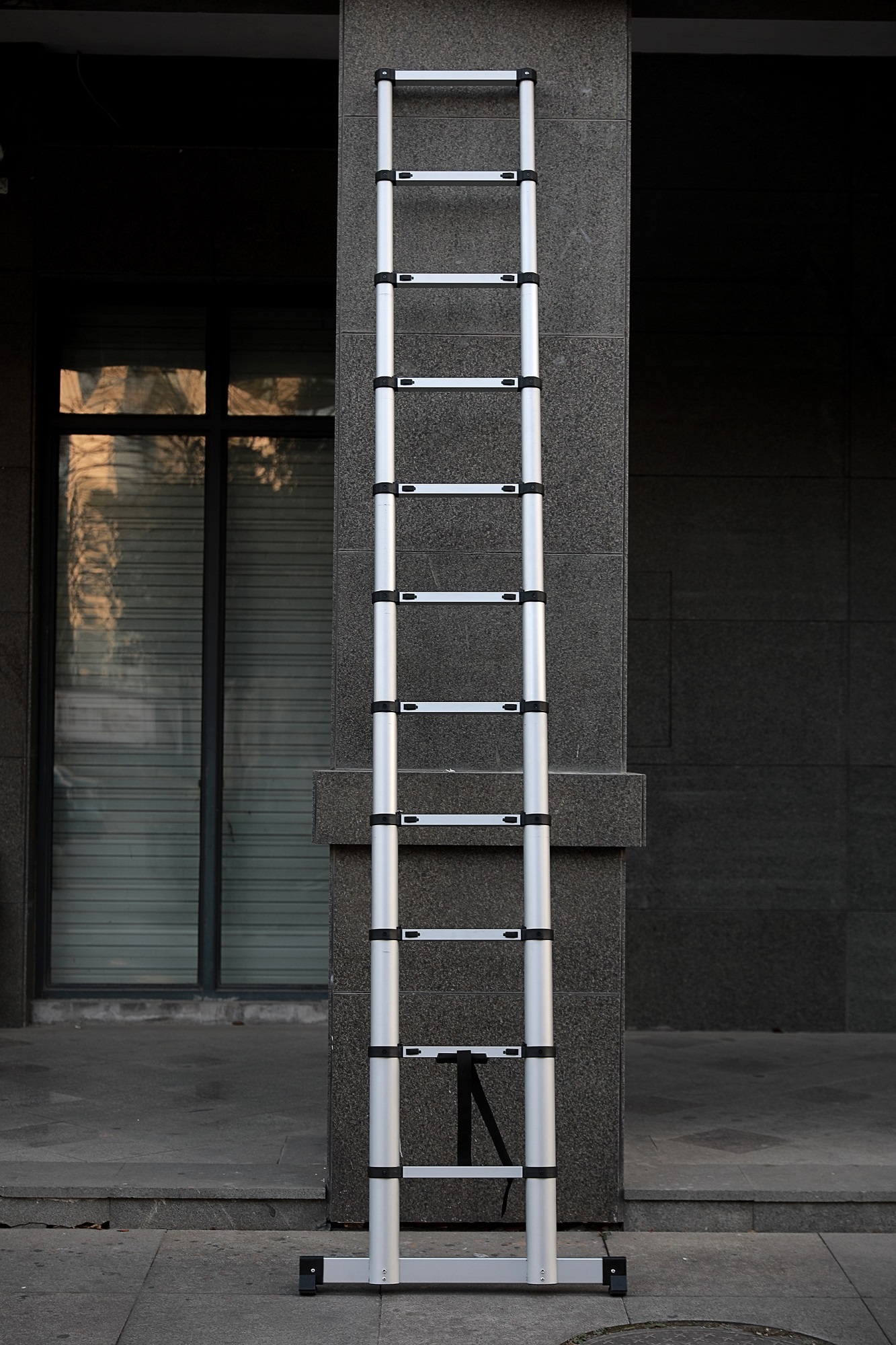 Alu Teleskopleiter Stufenleiter Ausziehleiter Anlegeleiter bis 3,3 Meter 150kg